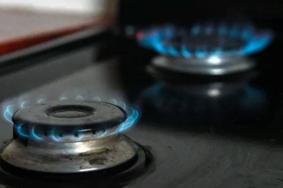 El Gobierno oficializó aumentos en las tarifas de energía y gas: cuánto subirán desde junio