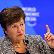El FMI lanzó una dura advertencia al Gobierno por la corrupción y la falta de transparencia