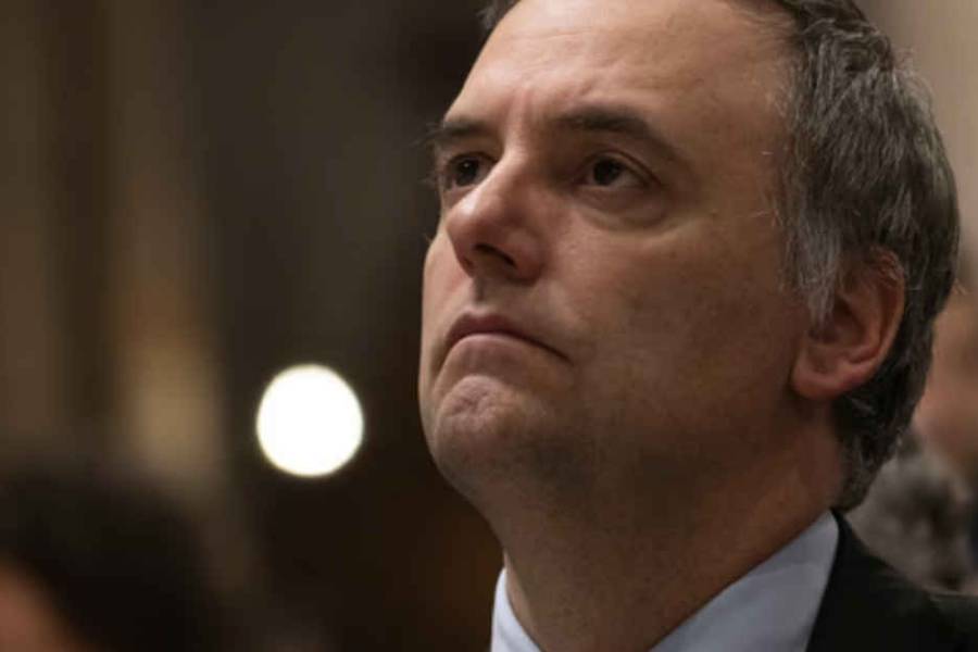 La declaración jurada de Adorni: inmuebles, dólares en efectivo y una cuenta en Estados Unidos