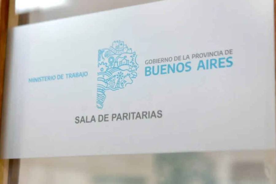 Sin aumento a estatales: Kicillof garantiza el pago del aguinaldo y ofrece el BAPRO para 