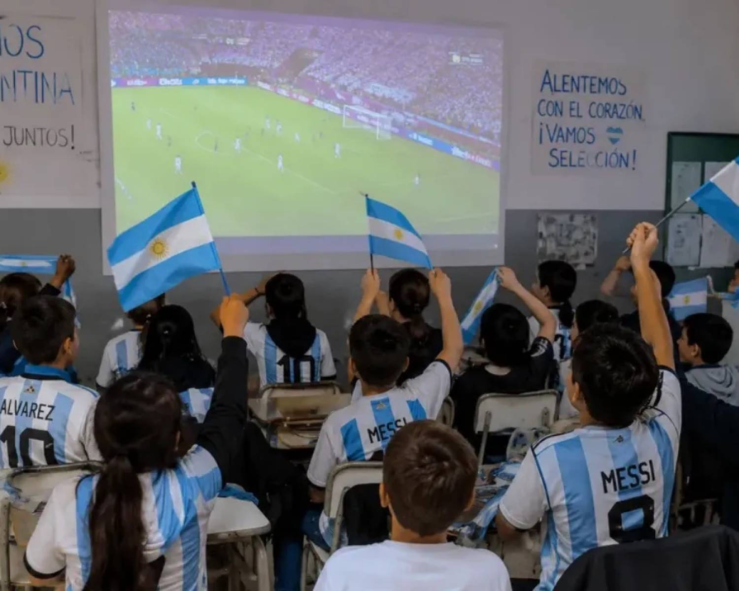 Este lunes 22 las escuelas de Catamarca no suspenderán las clases por el partido