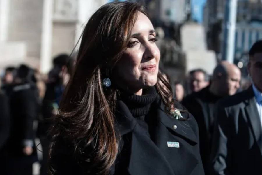 Victoria Villarruel disparó contra Javier Milei y Adorni: 