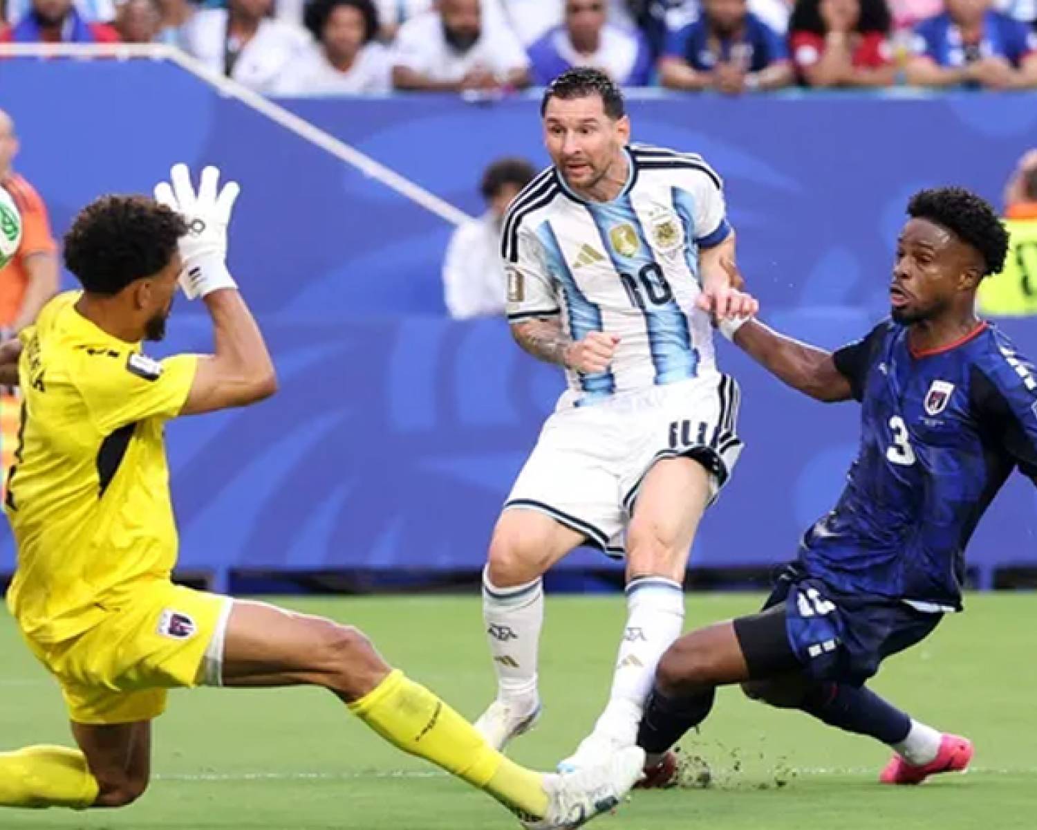 Infartarte partido en Miami: con gol el Cuti Romero la Argentina vuelve a ganarle a Cabo Verde clasifica a los octavos de final del Mundial