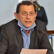 Buscan identificar perfiles genéticos de terceras personas en elementos hallados en la casa del ministro Rojas