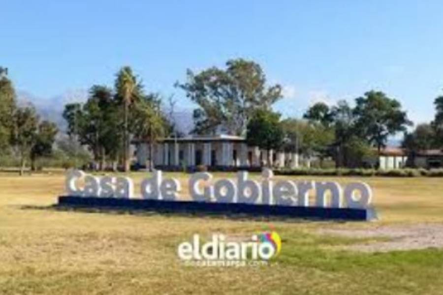 La provincia destinó $12.000 millones para que los municipios paguen el aguinaldo