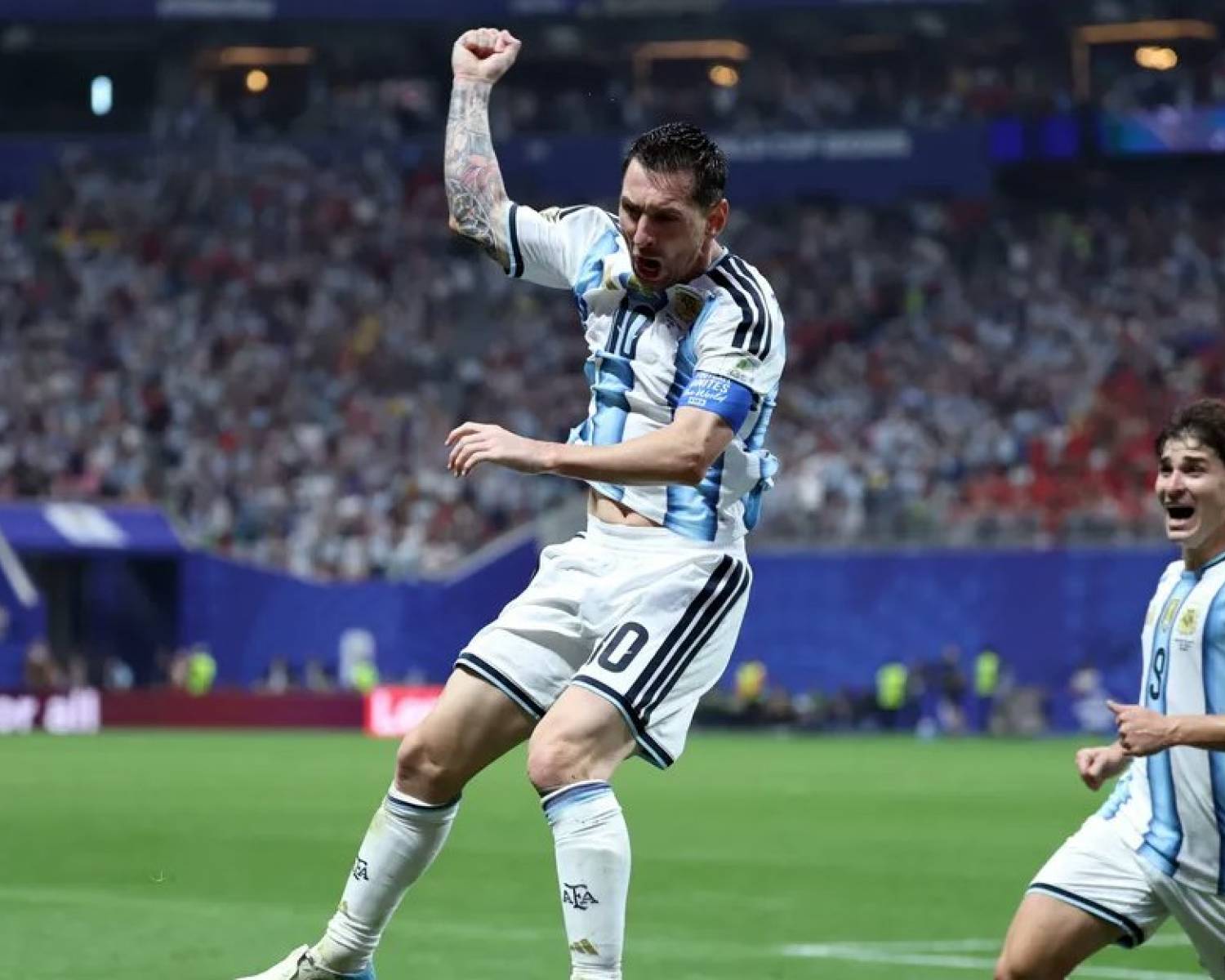 La Selección argentina protagonizó una remontada épica ante Egipto y ¡está en cuartos de final del Mundial!