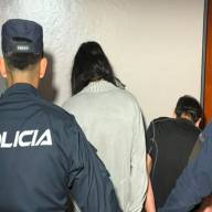 Saquearon una vivienda, huyeron y cayeron tras un operativo cerrojo