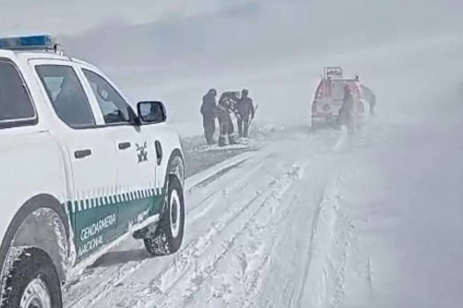 Salar del Hombre Muerto: Mineros y turistas varados por condiciones climáticas