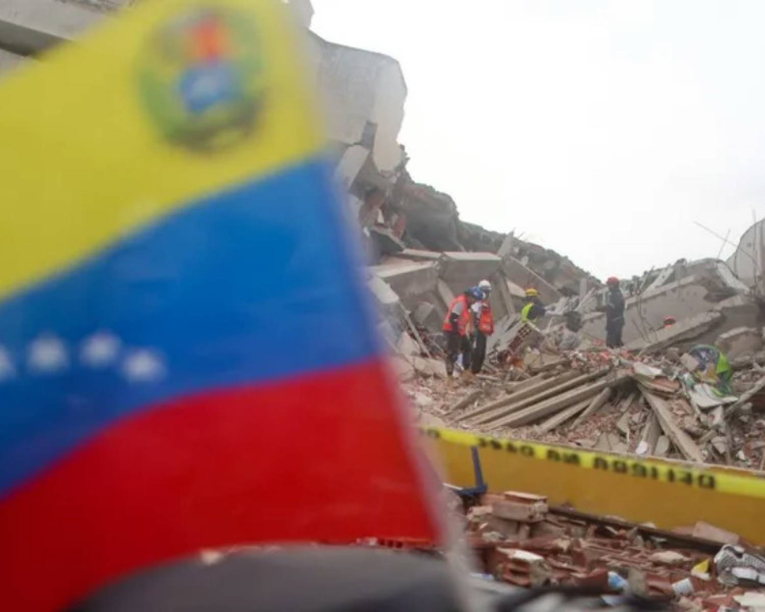 A un mes del desastre: el doble terremoto de Venezuela en cifras