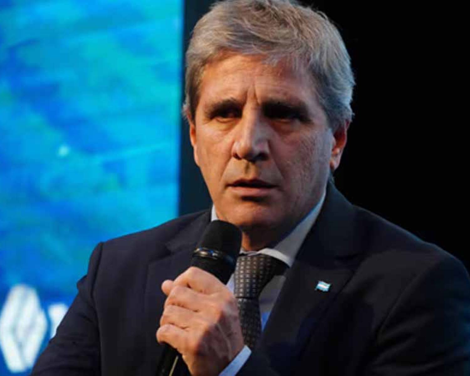 Caputo sobre la reforma del Banco Central: “La más importante de los últimos cien años”