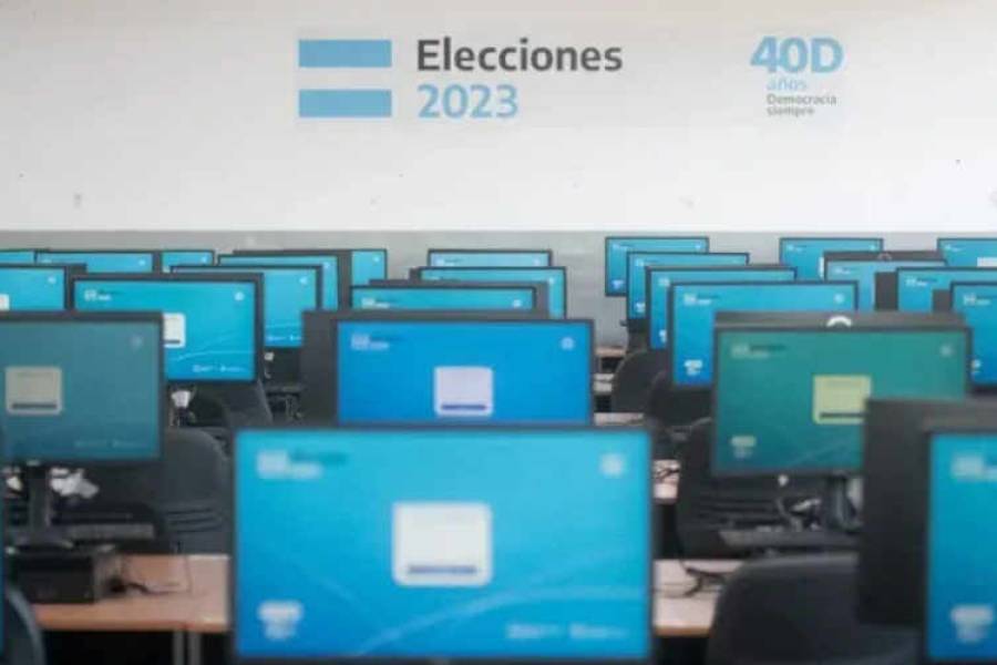 Balotaje: La Dirección Nacional Electoral confirmó a qué hora estarán los resultados provisorios