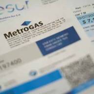 Los aumentos confirmados que llegan en septiembre: prepagas, transporte y colegios