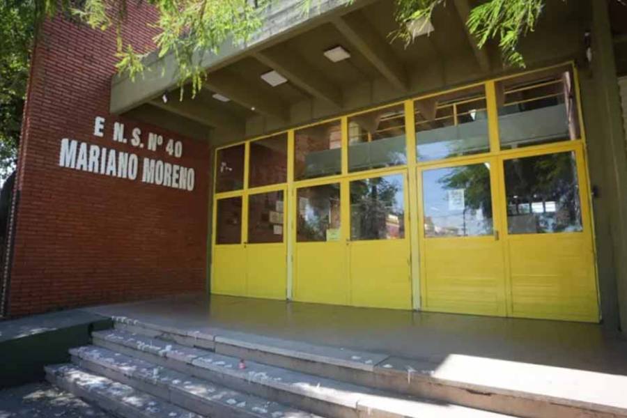 Ocho chicos se tiraron desde el primer piso del colegio al escuchar una fuerte detonación