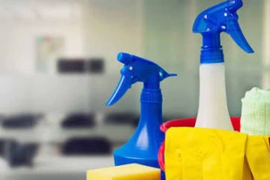 ANMAT prohibió la venta de productos de limpieza de dos marcas y de insumos médicos