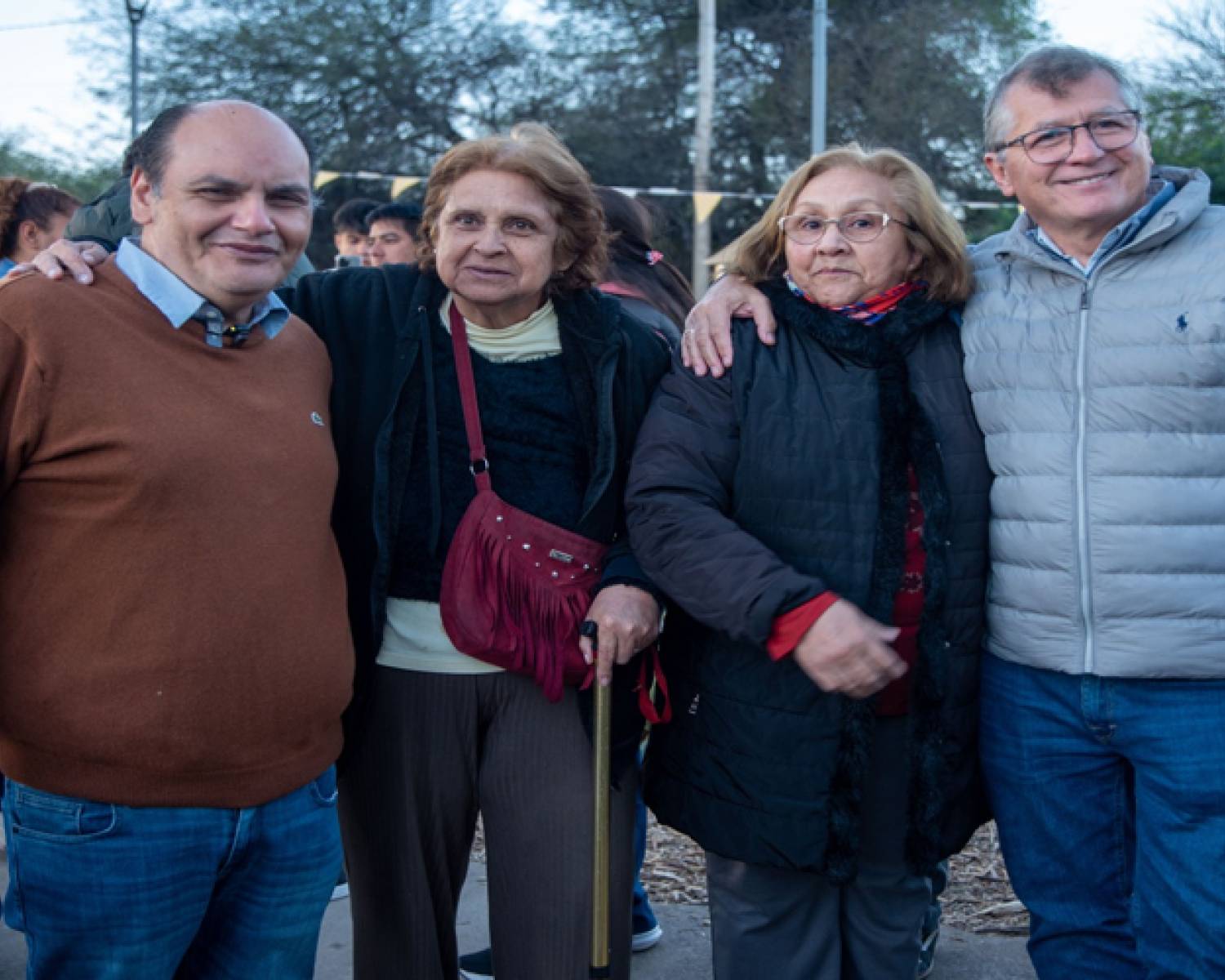 Gustavo puso en valor la plazoleta Alto Paraná y una nueva gruta en el barrio Marcos Avellaneda