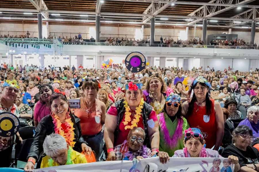 Más de 10.000 adultos mayores participaron de la Gran Fiesta en el Predio Ferial