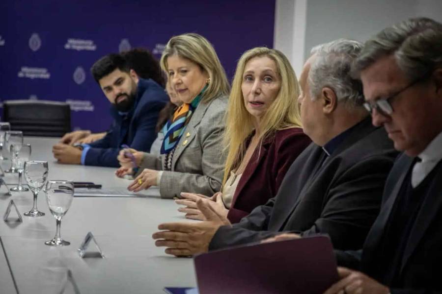 A días de la llegada de León XIV, el Gobierno invitó a la Iglesia para hablar de discapacidad
