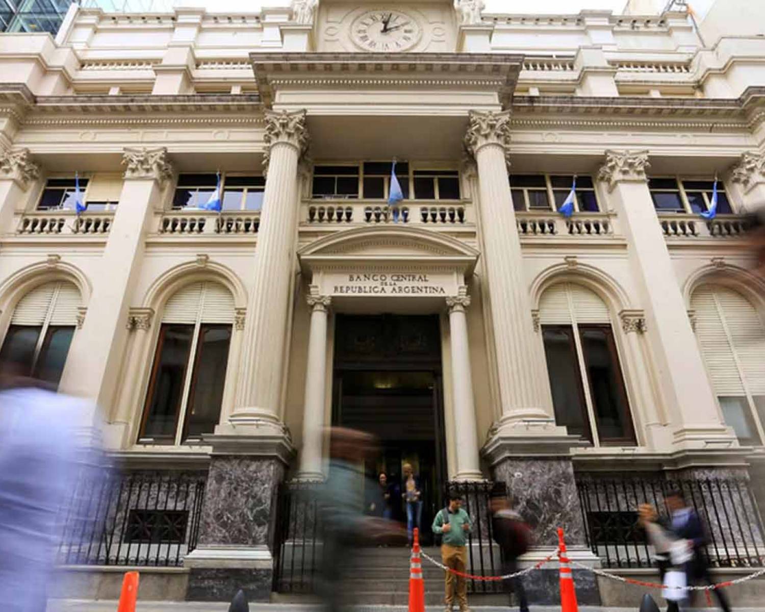 El Banco Central desmintió a la AGN y afirmó que su posición en oro arrojó un resultado neto positivo de USD 2.505 millones