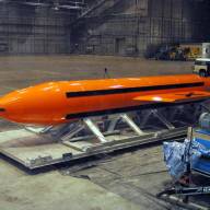 Cómo es la “madre de todas las bombas” que Estados Unidos considera usar contra Irán