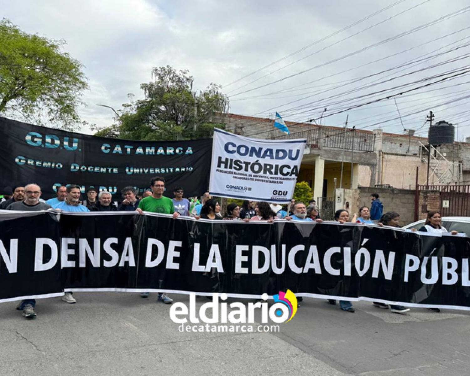 Imponente 5ta. marcha Federal Universitaria en Catamarca