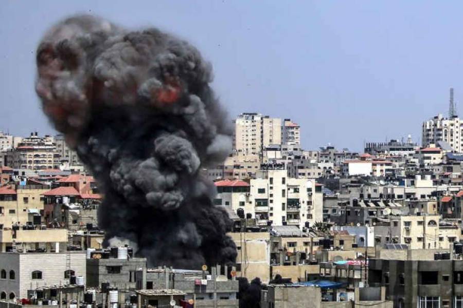 Israel atacó más de 400 objetivos en Gaza tras el fin de la tregua con Hamás
