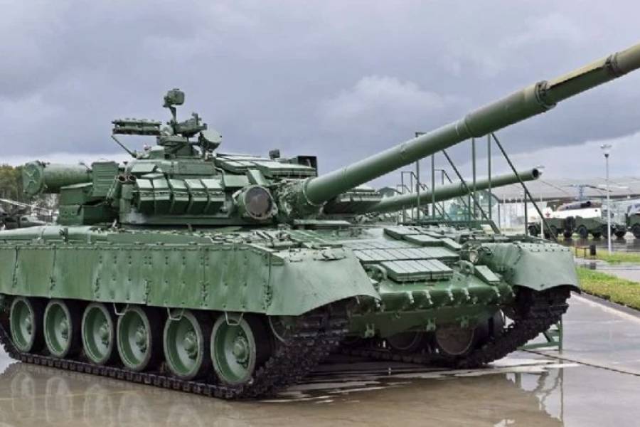 Ataque con un poderoso tanque: Rusia destruye varios bastiones de Ucrania