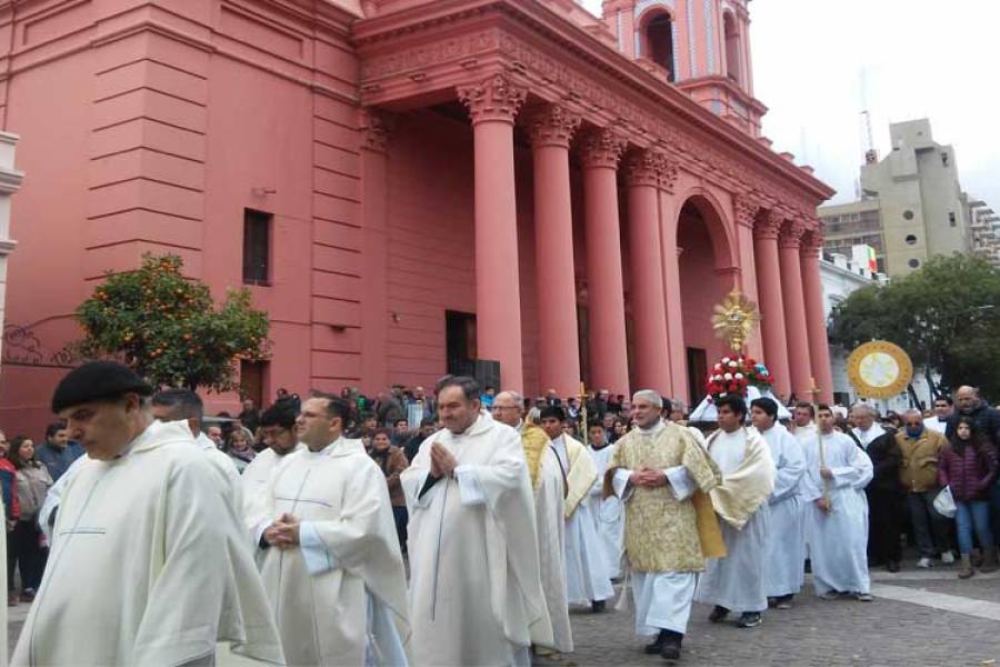 En el Paseo de la Fe: La Solemnidad de Corpus Christi se celebrará este sábado 1 de junio